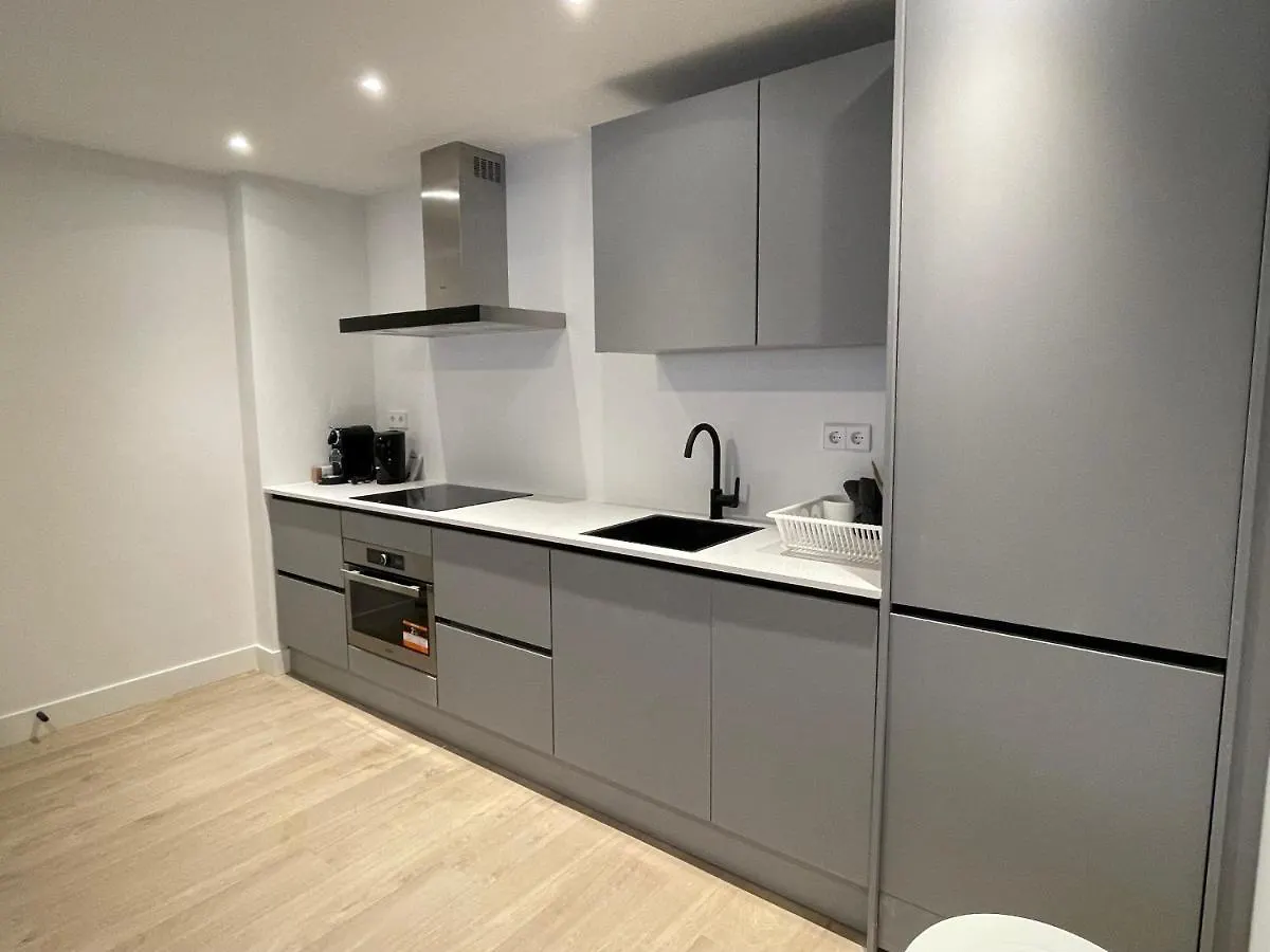 Awesome 1 Bedroom Serviced Apartment 54M2 -Mnl A- 로테르담 0*,